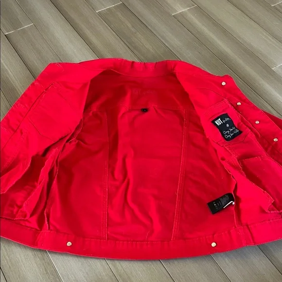 Kut from the Kloth Women's Red Jean Jacket - Picture 8 of 11